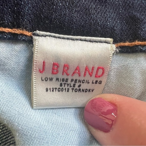 ANTHROPOLOGIE J Brand Denim Low Rise Pencil Leg Jeans Distressed Size 30 - Picture 10 of 12